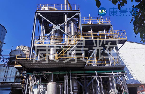 三效蒸發(fā)器定制采購(gòu)合同中，會(huì)約定付款比例、周期、生產(chǎn)周期、安裝調(diào)試周期、以及售后服務(wù)保障等。